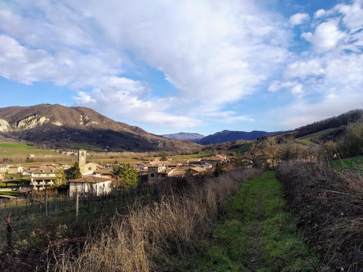 Вилла La Pomella Ponte Nizza Экстерьер фото